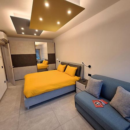 Quinta Stella Apartment ตีราโน ภายนอก รูปภาพ